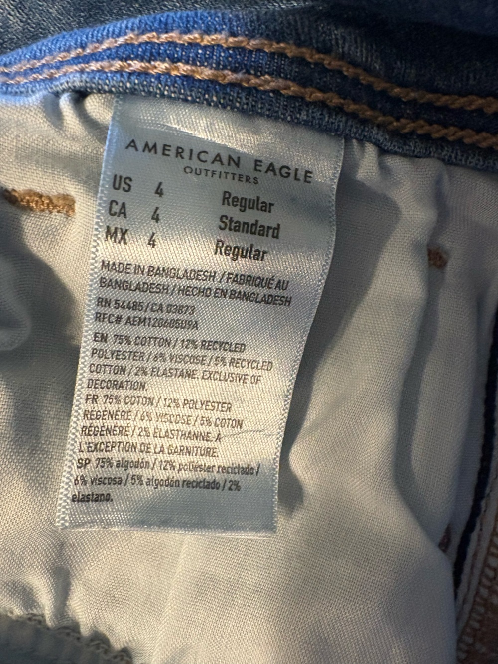 American Eagle Kick Boots Jeans in Blue Wash - Picture 7 of 8
